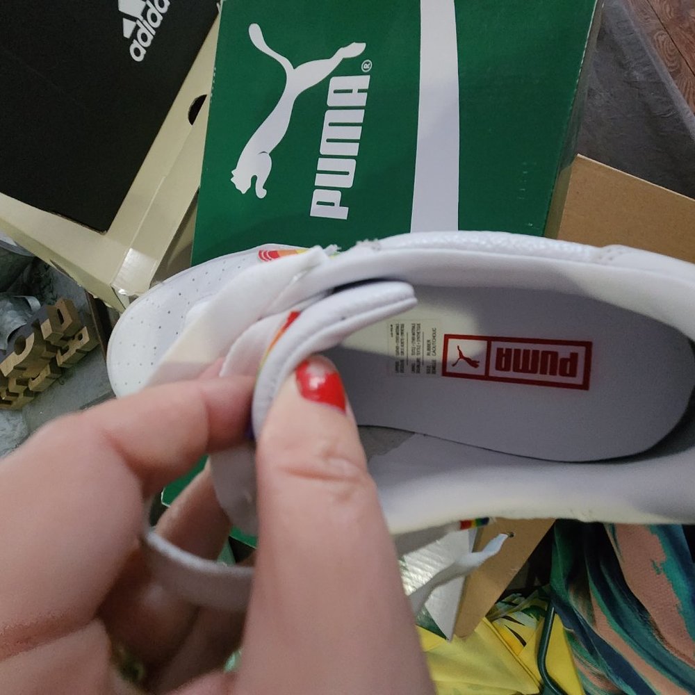 Puma pride shoes - Picture 3 of 4
